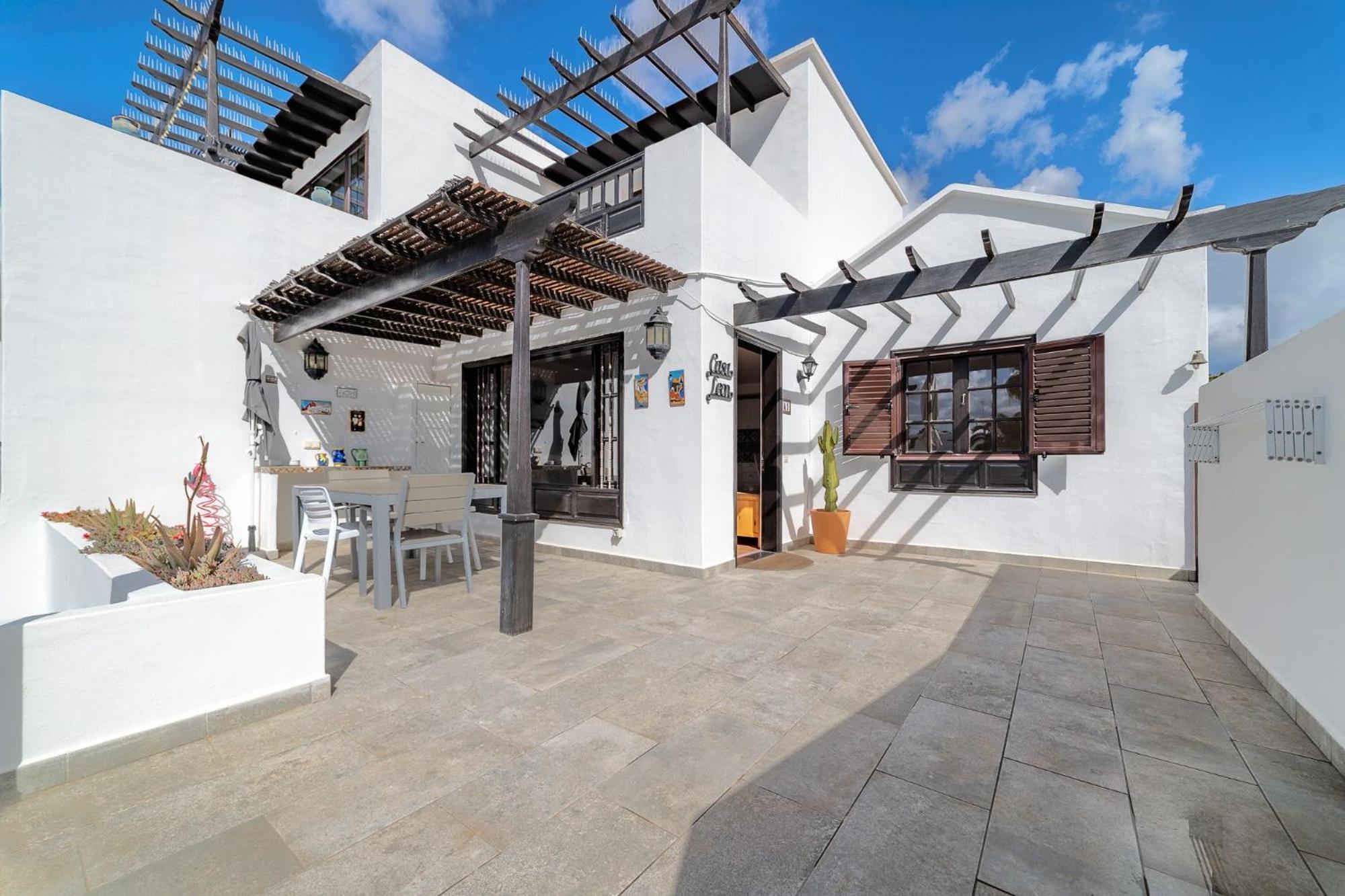 Apartamento Playa Bastián 2 habs, 2 baños y súper terraza Costa Teguise Exterior foto