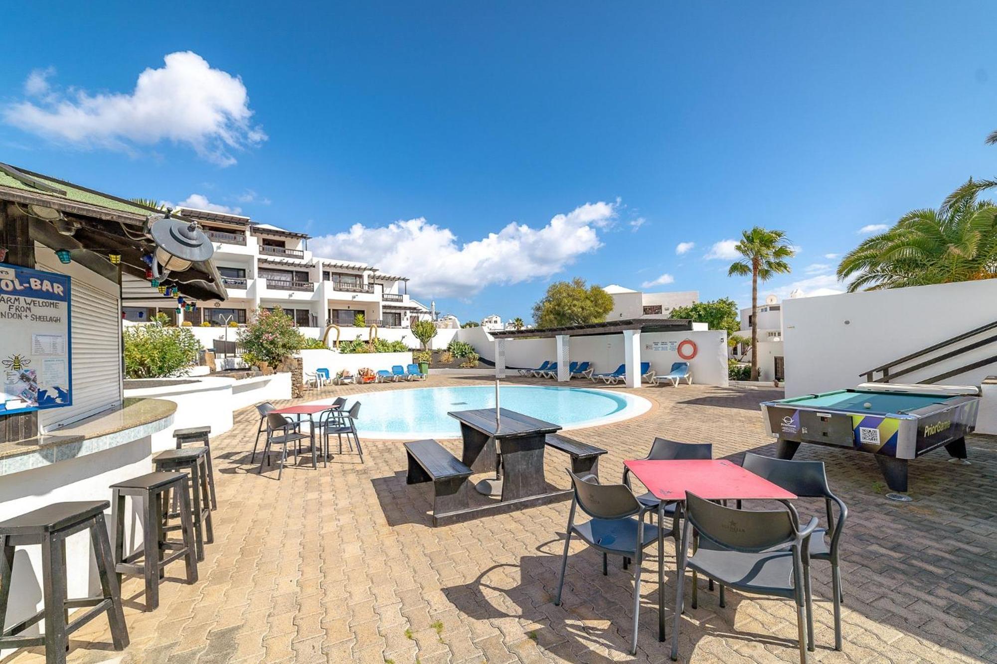Apartamento Playa Bastián 2 habs, 2 baños y súper terraza Costa Teguise Exterior foto